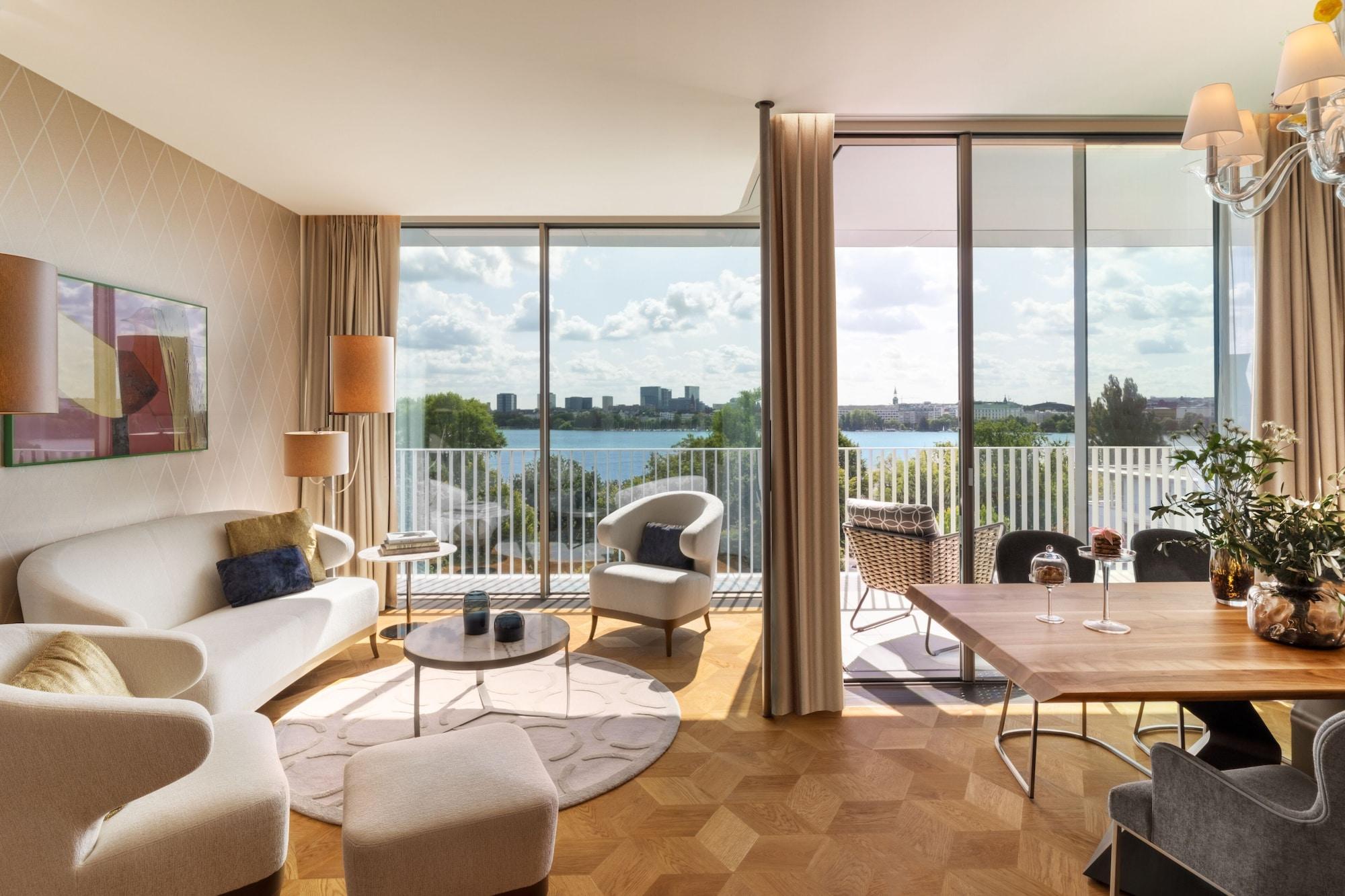 The Fontenay Hamburg Kültér fotó Interior of a typical apartment