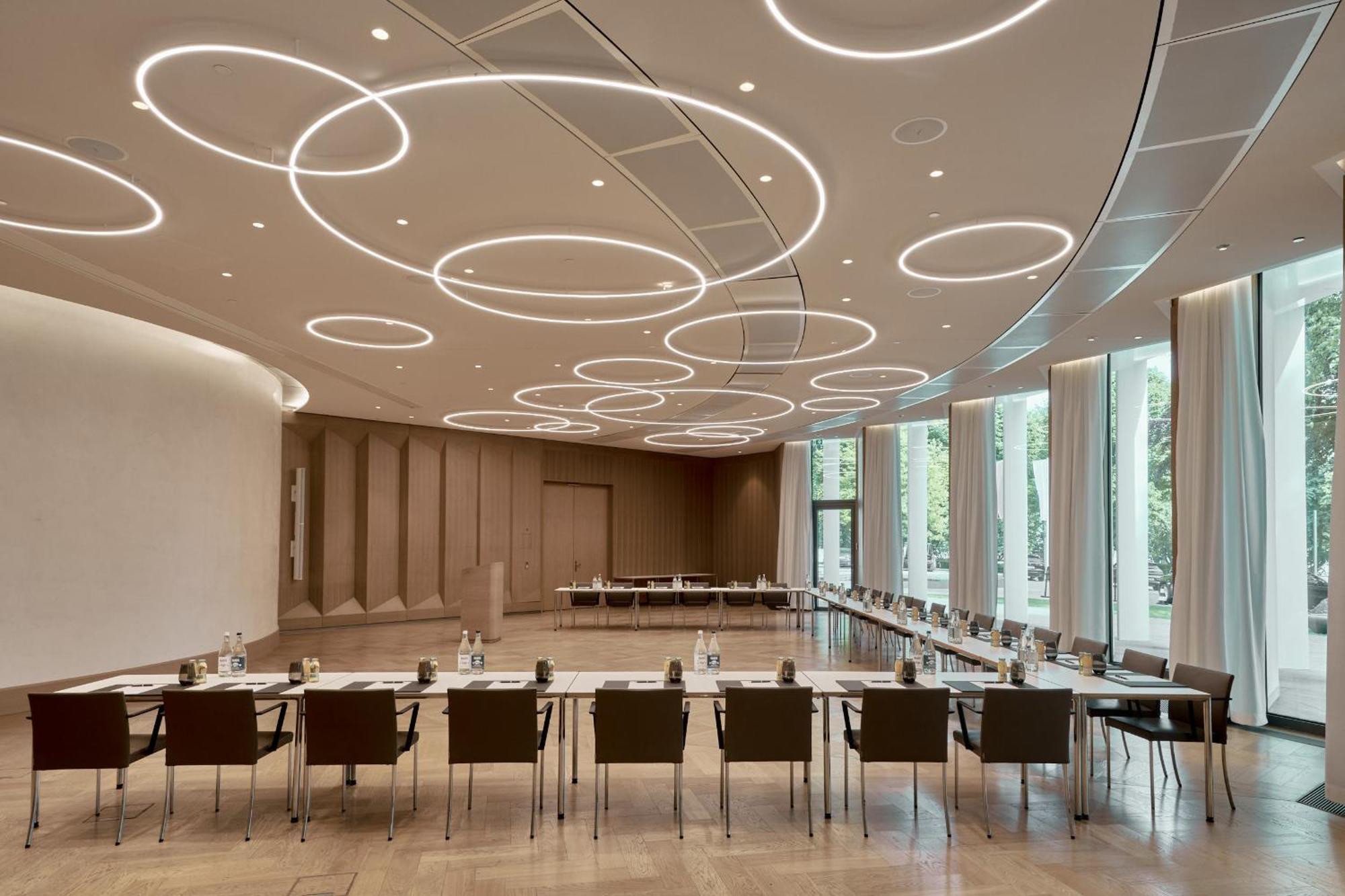 The Fontenay Hamburg Kültér fotó The conference room